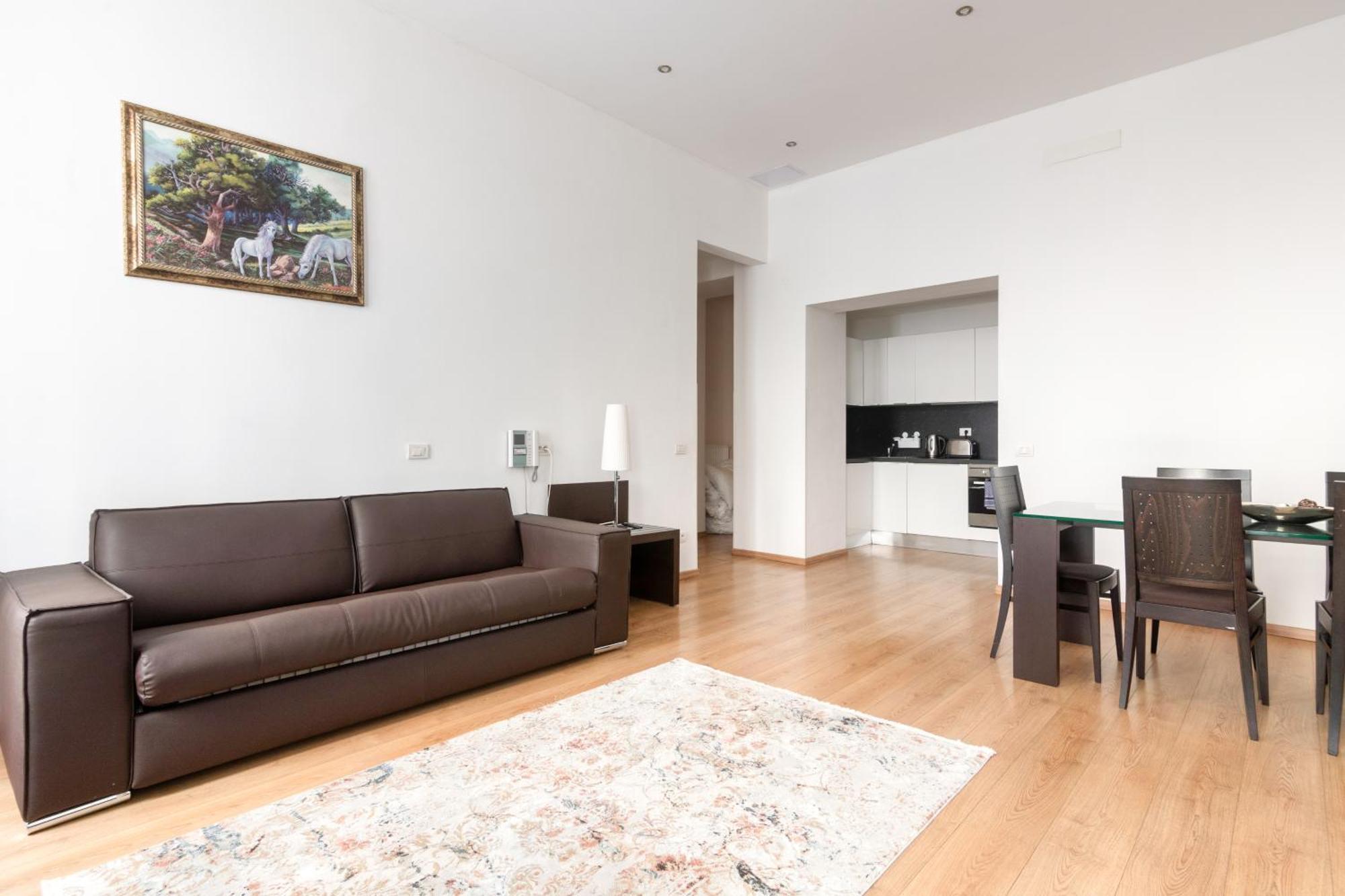 Riverside Palace Apartament