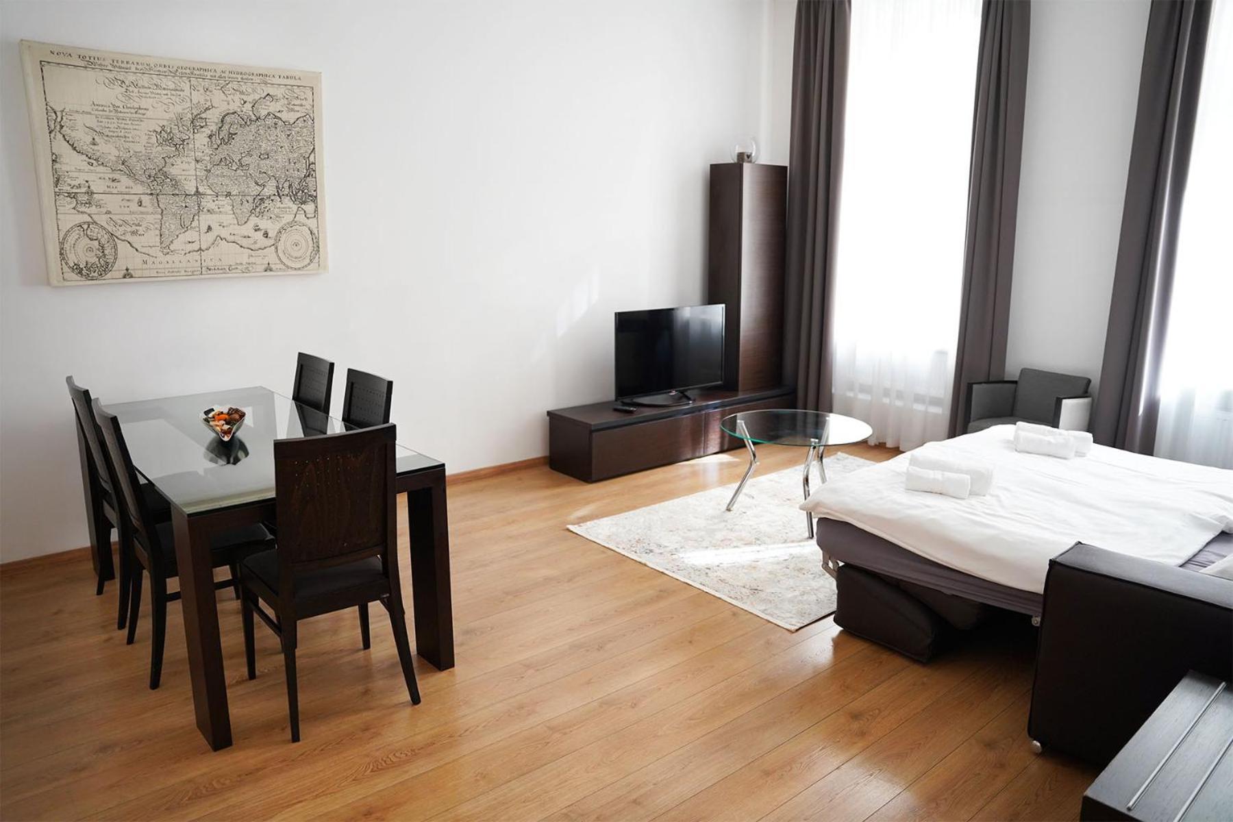 Riverside Palace Apartament
