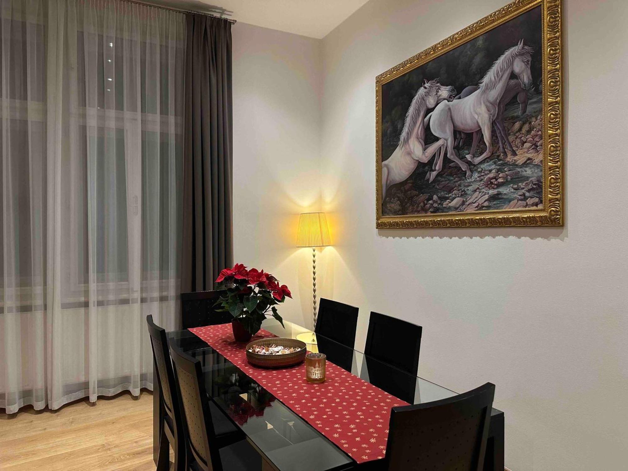 Riverside Palace Apartament